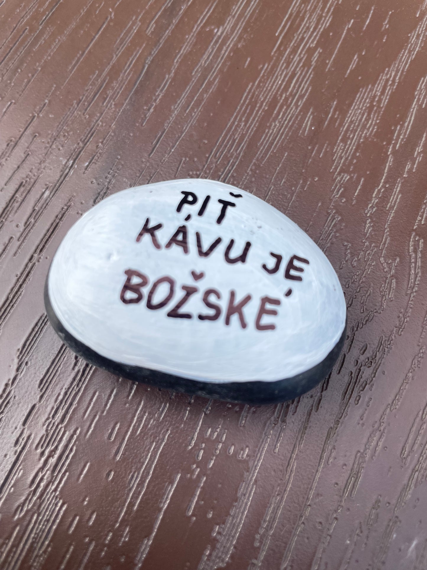 Kamienky s nápisom
